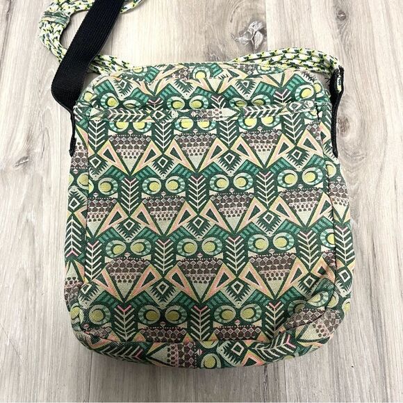 Kavu Purse Women’s OS Green Tribal Print Crossbody Bag - Picture 4 of 8